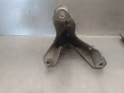 Автозапчастина б/у підтримка двигуна для audi a4 b7 avant (8ed) 2.0 tdi посилання на oem iam 8e0199308af  89901