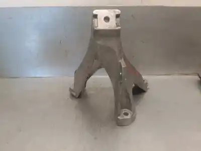 Автозапчастина б/у підтримка двигуна для audi a4 b7 avant (8ed) 2.0 tdi посилання на oem iam 8e0199308af  89901