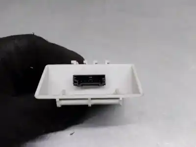 Second-hand car spare part electronic module for bmw serie 3 coupe (e46) 2.2 24v cat oem iam references 657583869329  55892110