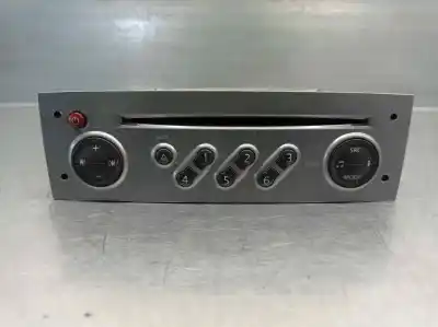 Second-hand car spare part AUDIO SYSTEM / RADIO CD for RENAULT SCENIC III  OEM IAM references 8200562686T  