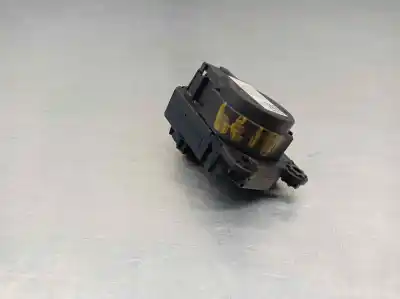 Автозапчасти б/у мотор открывания люков кондиционера за peugeot 208 ii (ub_, up_, uw_, uj_) 1.2 puretech 75 ссылки oem iam 16000458  