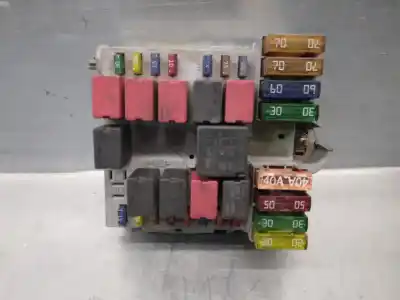 Pezzo di ricambio per auto di seconda mano scatola relè/fusibili per lancia ypsilon (101) 1.3 16v multijet argento riferimenti oem iam 57657