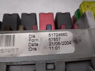 Second-hand car spare part fuse box unit for lancia ypsilon (101) 1.3 16v multijet argento oem iam references 57657  