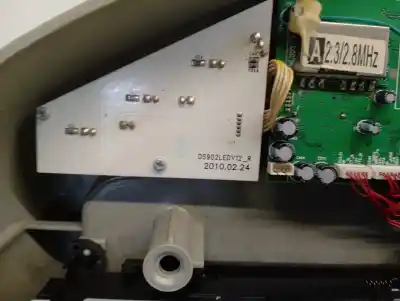 Second-hand car spare part multifunction display for dodge journey 2.0 crd oem iam references ds902ledv12  