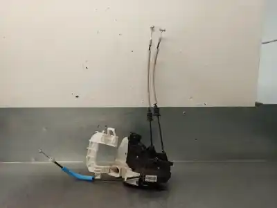 Second-hand car spare part front right door lock for kia soul i (am) 1.6 crdi 128 oem iam references 81320b2010fbk