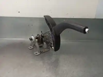 Second-hand car spare part handbrake lever for kia soul i (am) 1.6 crdi 128 oem iam references 59710b2000ca