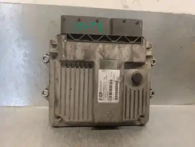 Pezzo di ricambio per auto di seconda mano centralina motore per lancia ypsilon (101) 1.3 16v multijet argento riferimenti oem iam 55192098