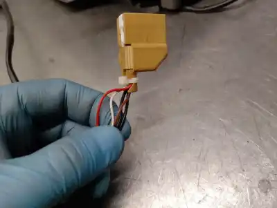 Pezzo di ricambio per auto di seconda mano specchio sinistro per audi a4 b6 avant (8e5) 1.9 tdi riferimenti oem iam 8e1858532aa01c  