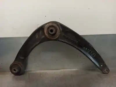 İkinci el araba yedek parçası ÖN SAG ALT SÜSPANSIYON KOLU için PEUGEOT 307 BREAK/SW (S2)  OEM IAM referansları 566792AQ  
