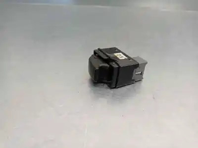 Second-hand car spare part right front power window switch for daewoo lacetti 1.4 cat oem iam references 621w04790  