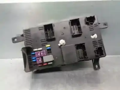 Peça sobressalente para automóvel em segunda mão caixa de fusíveis e relés por kia carnival 2.9 crdi vgt active referências oem iam 919584d080