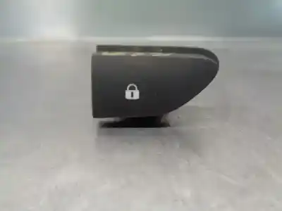 Автозапчасти б/у выключатель за renault captur i (j5_, h5_) 0.9 tce 90 ссылки oem iam 252103678r