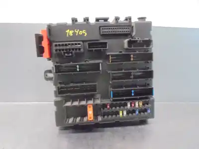 Second-hand car spare part fuse box unit for opel vectra c berlina 1.9 cdti oem iam references 13189926