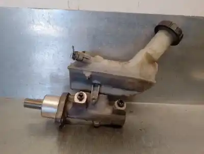 Tweedehands auto-onderdeel rempomp voor nissan note (e11e) 1.4 cat oem iam-referenties 8200304083a  8200304083a