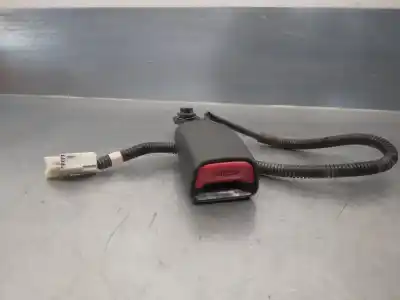 Peça sobressalente para automóvel em segunda mão chicote / encaixe cinto segurança dianteiro direito por kia rio iii (ub) 1.4 crdi referências oem iam 888401w000hu