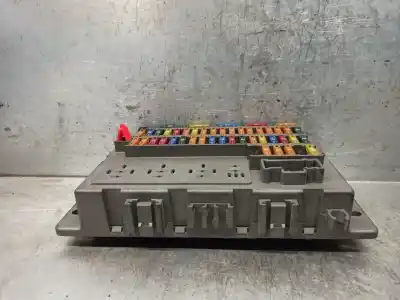 Pièce détachée automobile d'occasion boîtes à fusibles pour mini mini (r50, r53) cooper références oem iam 690660004  518030523