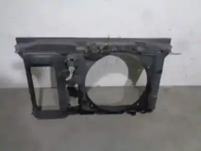 Pezzo di ricambio per auto di seconda mano griglia del radiatore anteriore per peugeot 308 sw i (4e_, 4h_) 1.6 hdi riferimenti oem iam 7104v2