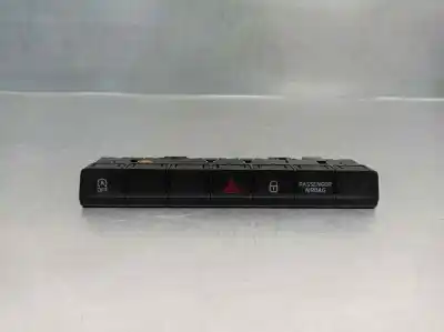 Second-hand car spare part hazard warning lights for skoda karoq (nu) 2.0 tdi oem iam references 565927132aj