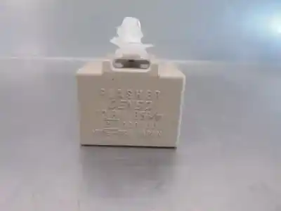 Pezzo di ricambio per auto di seconda mano relè per toyota gt 86 2.0 16v cat riferimenti oem iam 86111aj001