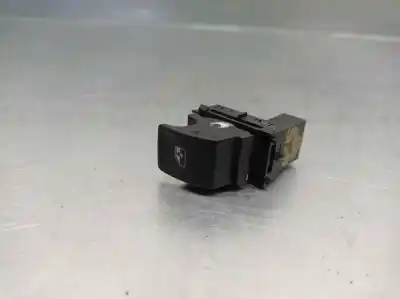 Pezzo di ricambio per auto di seconda mano INTERRUTTORE ALZACRISTALLI ANTERIORE DESTRO per SKODA KAROQ (NU)  Riferimenti OEM IAM 5G0959855K  