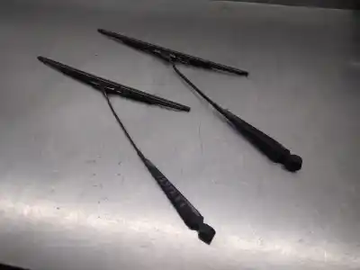 Pezzo di ricambio per auto di seconda mano braccio tergicristallo anteriore sinistro per ford orion 1.6 riferimenti oem iam 6139137