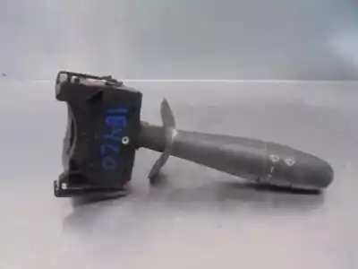 Peça sobressalente para automóvel em segunda mão comutador de limpa vidros por renault trafic combi (ab 4.01) 1.9 diesel referências oem iam 8200070265