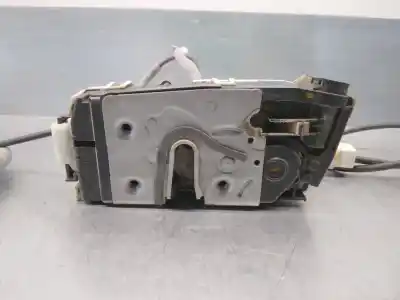 Second-hand car spare part rear right door lock for volkswagen crafter combi (2e) 2.5 tdi dpf oem iam references a9067400835  