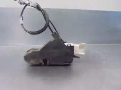 Second-hand car spare part left front door lock for peugeot 407 sport oem iam references 9686683680  