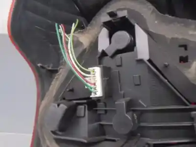 Second-hand car spare part right tailgate light for toyota corolla (e12) 1.6 16v oem iam references 8155113610  