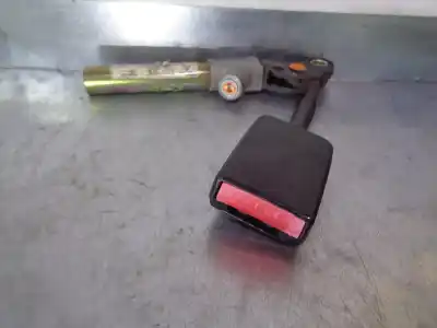 Автозапчасти б/у натяжитель передней левой подушки безопасности за citroen saxo 1.1 sx ссылки oem iam 922932300  