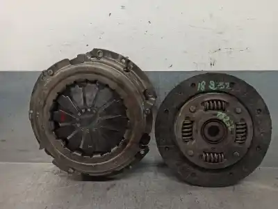 Pezzo di ricambio per auto di seconda mano kit frizione per opel corsa b (1993->) 1.7 d riferimenti oem iam 666178