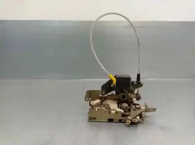 Second-hand car spare part left front door lock for mercedes-benz sprinter (w901,w903) combi 2.9 turbodiesel oem iam references 9017200135