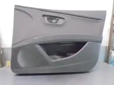 Автозапчастина б/у обработка передніх правіх дверей для seat leon st (5f8) 2.0 tdi посилання на oem iam 5f4867012j