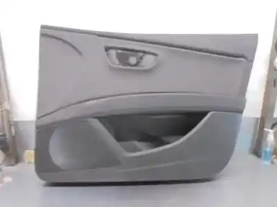 Автозапчастина б/у обработка передніх правіх дверей для seat leon st (5f8) 2.0 tdi посилання на oem iam 5f4867012j  5f4867012