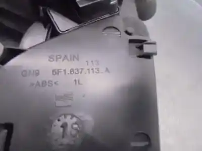 Автозапчастина б/у ліва передня внутрішня ручка для seat leon st (5f8) 2.0 tdi посилання на oem iam 5f1837113a  