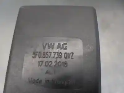 Автозапчасти б/у крюк для пояса за seat leon st (5f8) 2.0 tdi ссылки oem iam 5f0857739  