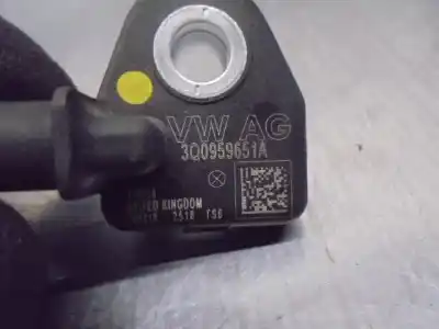 Автозапчастина б/у датчик для seat leon st (5f8) 2.0 tdi посилання на oem iam 3q0959651a  