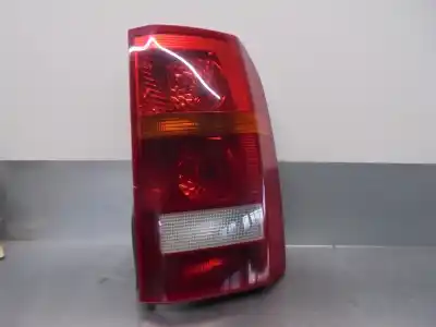 Pièce détachée automobile d'occasion feu arrière droit pour land rover discovery iii (l319) 2.7 td 4x4 références oem iam xfb000563  