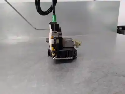 Автозапчастина б/у замок дверей заднього лівого для opel insignia a (g09) 2.0 cdti (68) посилання на oem iam 3033881lh1  