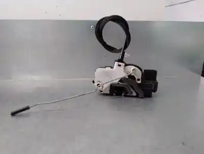 Автозапчастина б/у замок передній праві двері для opel insignia a (g09) 2.0 cdti (68) посилання на oem iam 3023880rh2