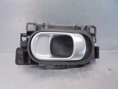 Peça sobressalente para automóvel em segunda mão puxador interior dianteiro direito por citroen c3 iii (sx) 1.2 vti 82 referências oem iam 98012885vv