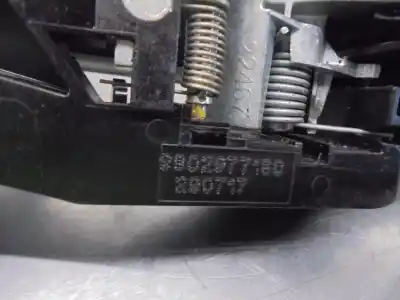 Автозапчастина б/у зовнішня ручка передня прав для citroen c3 / c3 origin iii (sx) 1.2 vti 82 посилання на oem iam 9802977180  