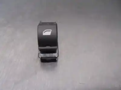 Peça sobressalente para automóvel em segunda mão botão / interruptor elevador vidro traseiro direito por citroen c3 iii (sx) 1.2 vti 82 referências oem iam 96762292zd