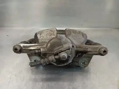 Автозапчастина б/у передній правий гальмівний супорт для seat leon st (5f8) 2.0 tdi посилання на oem iam 8v0615124  
