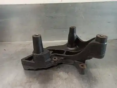 Pezzo di ricambio per auto di seconda mano supporto motore per jeep compass 2.0 crd cat riferimenti oem iam 05105588ad