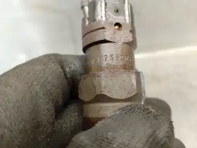 Pièce détachée automobile d'occasion injecteur pour citroen xantia berlina 1.9 turbodiesel références oem iam kca17s92  kca17s92