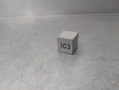 Peça sobressalente para automóvel em segunda mão relé para automóvel por volkswagen golf iv berlina (1j1) 1.9 tdi referências oem iam 357911253