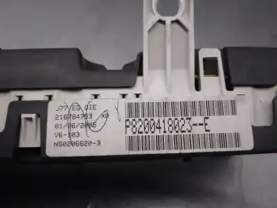 Peça sobressalente para automóvel em segunda mão quadrante por renault modus 1.5 dci diesel referências oem iam 8200418023  