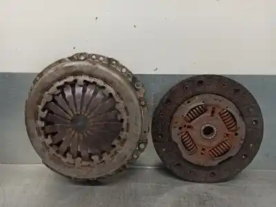 Peça sobressalente para automóvel em segunda mão kit de embreagem por citroen c3 iii (sx) 1.2 vti 82 referências oem iam 9671404980