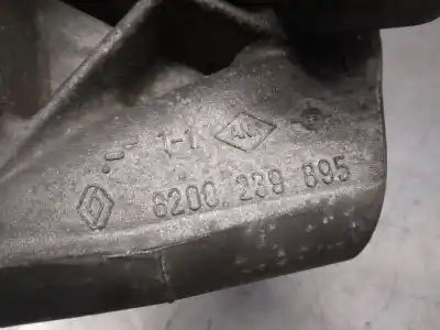 Second-hand car spare part engine support for renault modus 1.5 dci diesel oem iam references 8200239895  